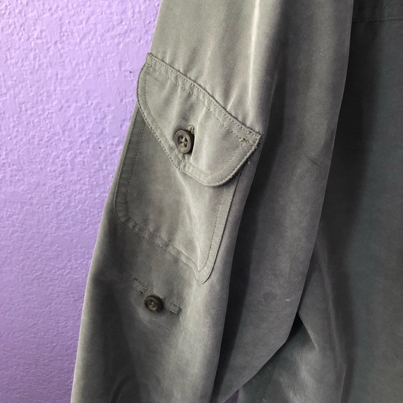 Modern Essentials Green button down - M - Picture 4 of 4